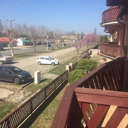 Napfenystrand Apartman Balatonlelle